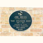 Joe Meek plaque Newent Eng.jpg (63384 bytes)